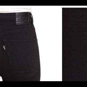 Levi’s Mile High Super Skinny frayed hem